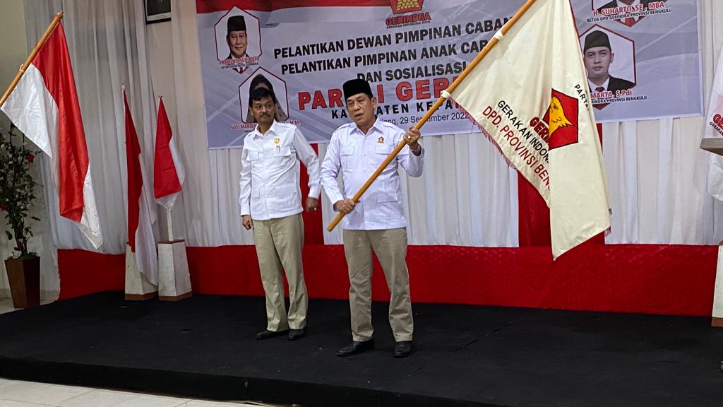 Ketua Dewan  Pimpinan Daerah Partai Gerindra Provinsi Bengkulu Lantik  Dewan Pimpinan Cabang dan Pimpinan Anak Cabang Partai Gerindra Kabupaten Kepahiang