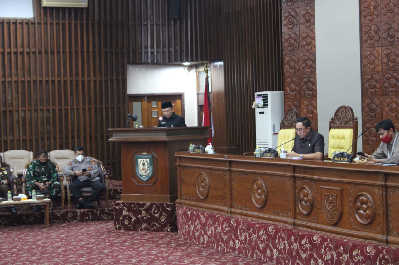 Nota Jawaban Gubernur atas Pandangan Umum Fraksi-Fraks