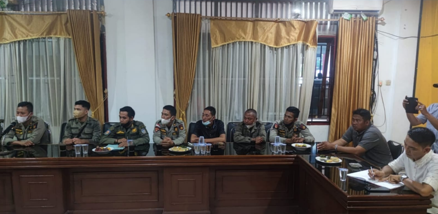 Ketua Komisi I Febri Yurdiman  terima Aduan Satpol PP kabupaten Bengkulu Utara