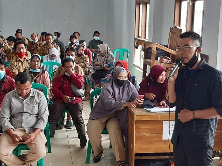 Bupati Seluma Membuka Musrenbangcam TA 2022 Kecamatan Semidang Alas Maras
