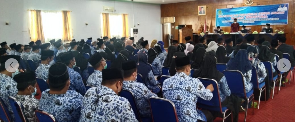 Pemkab RL Laksanakan Pelantikan dan Pengambilan Sumpah Jabatan Struktural di Lingkungan Pemkab RL
