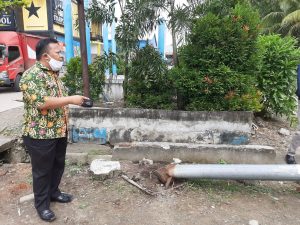 Berpotensi Akan Bahayakan Warga, Dinas Perhubungan Kota Robohkan RPPJ