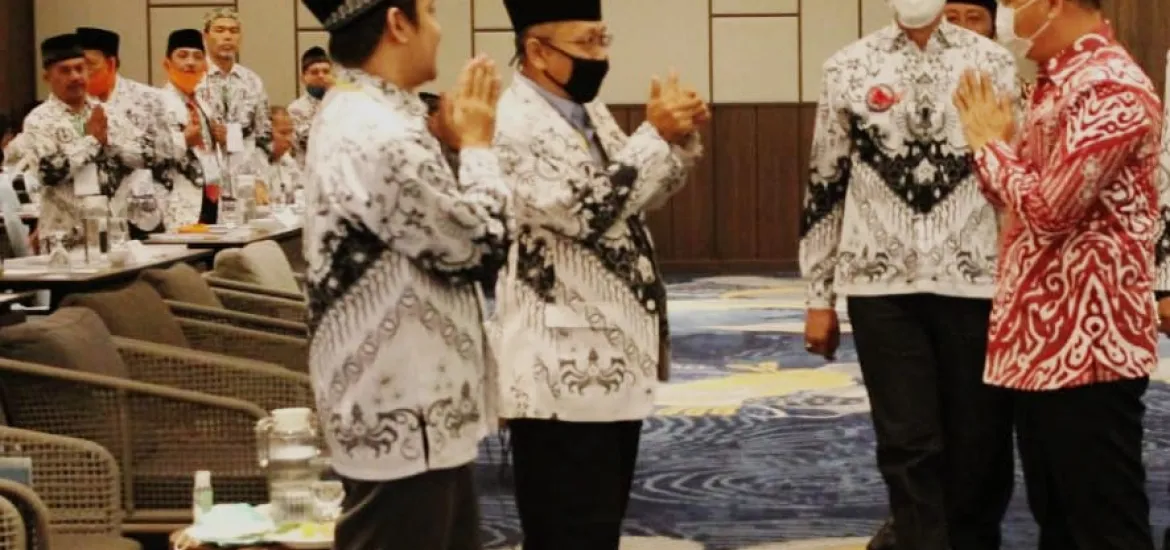 PGRI di minta Tingkatkan Mutu Pendidikan oleh Gubernur Rohidin dengan Empat Faktor Ini