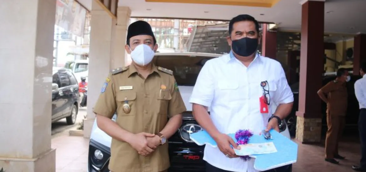 Pemerintah Kota Hibahkan 1 Unit Mobil Untuk Dit Reskrimsus Polda Bengkulu