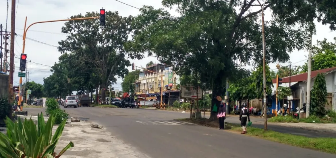 Cepat Tanggap, Dishub Provinsi Bengkulu Perbaiki Lampu Merah yang Mati