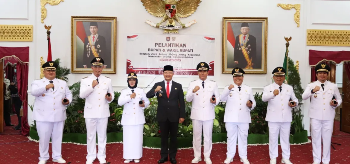 Lantik 7 Bupati-Wabup, Gubernur Rohidin Tegaskan Perkuat Sinergi Antar Daerah