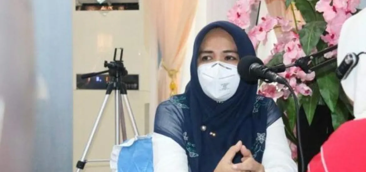 Garda Terdepan, 300 tenaga kesehatans RSHD Lakukan Vaksinasi