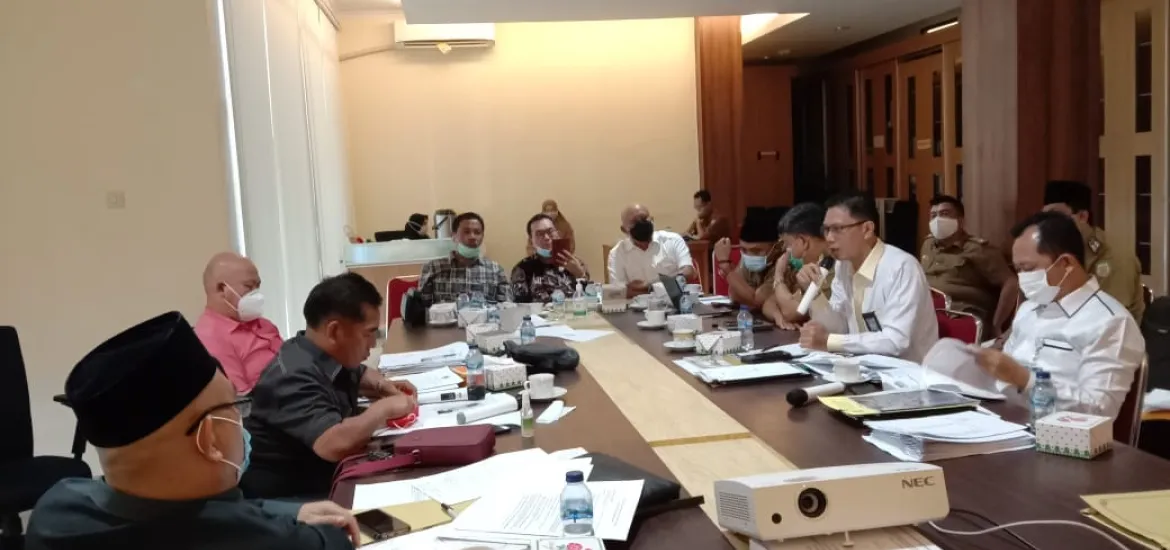 DPRD Provinsi Bengkulu Terima Berkas Perubahan PD Bimex ke Perseroda