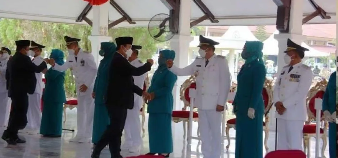 Pimpinan DPRD Provinsi Riau menghadiri acara pengambilan sumpah jabatan dan pelantikan Bupati dan Wakil Bupati