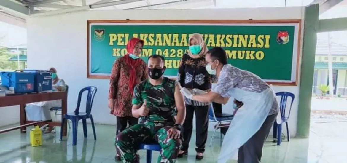 Vaksinasi nakes di Mukomuko capai 793 orang