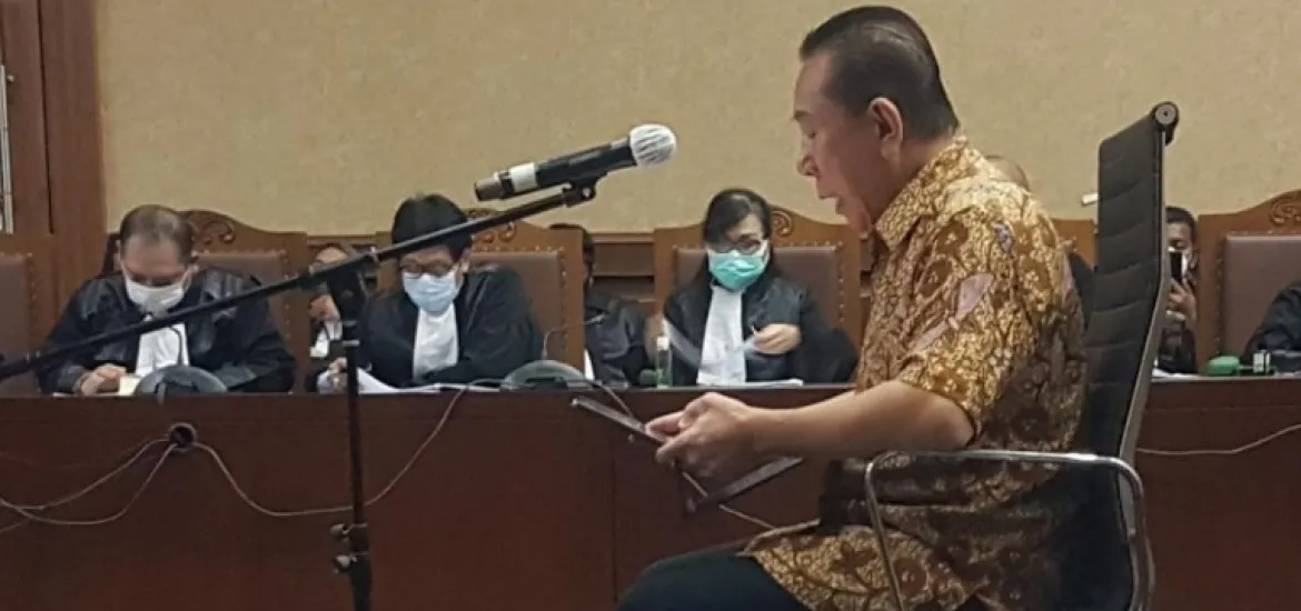 Keterangan gambar : Terdakwa Djoko Soegiarto Tjandra Kasus Gratifikasi Surat Jalan Palsu atas nama