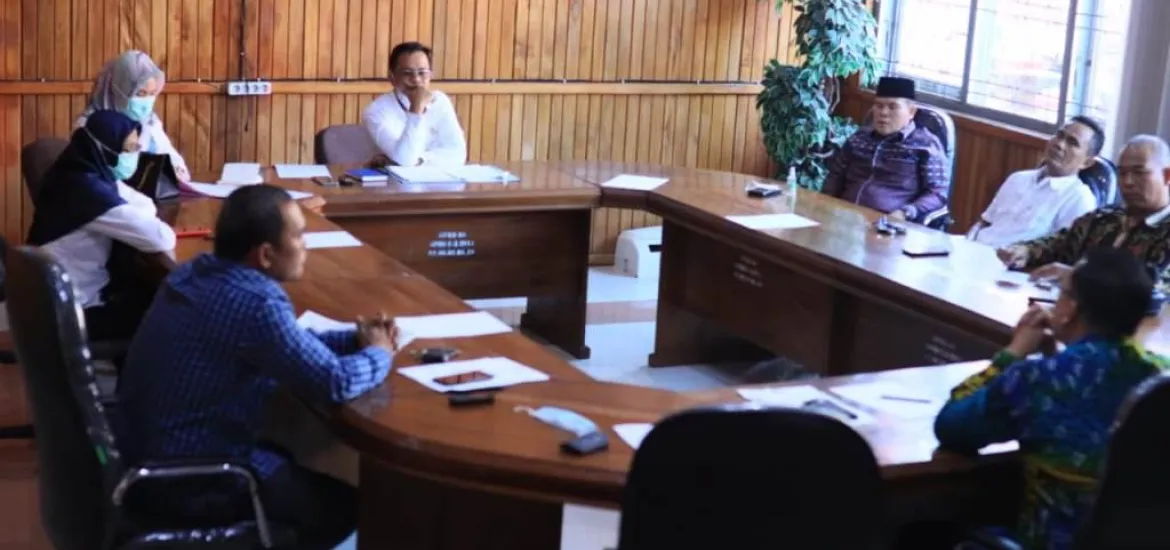 Komisi II DPRD BS Panggil Disperindagkop Terkait Indomaret dan Alfamart