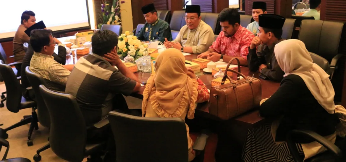 DPRD Provinsi Riau Menerima Kunjungan Kerja Komisi III DPRD Kabupaten Kampar