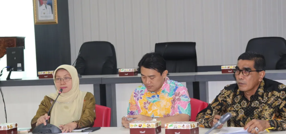 Komisi IV DPRD Provinsi Riau Melakukan Kunjungan Observasi ke Dinas ESDM Kepr