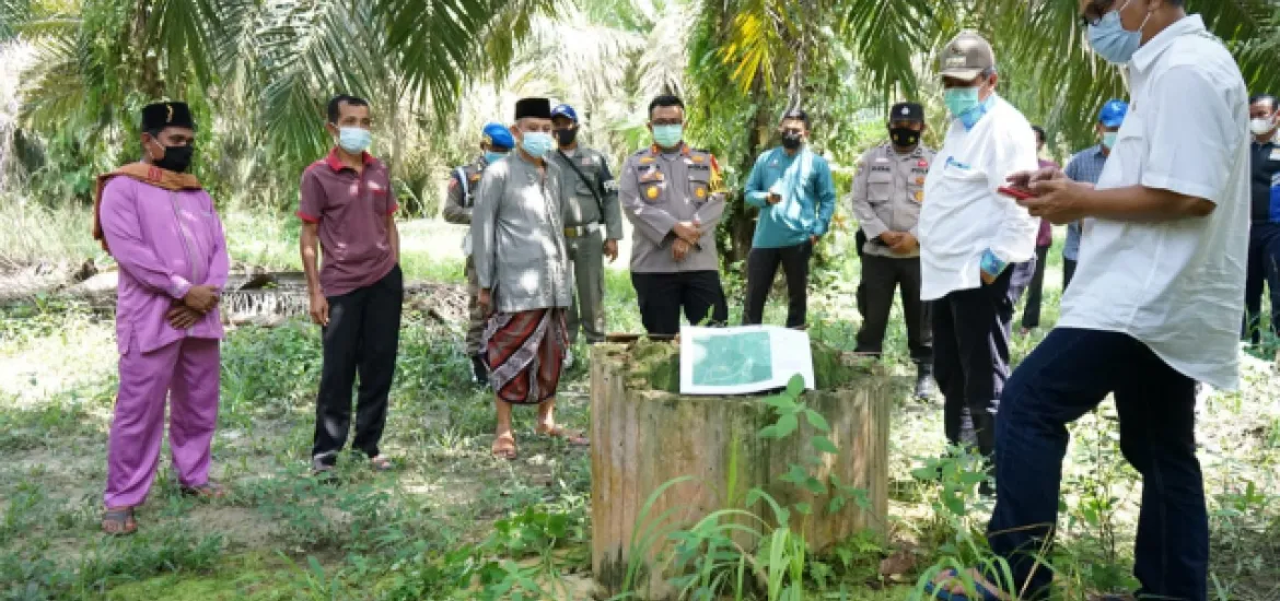 Bupati Alfedri Tinjau Perbatasan Siak - Kampar di Kampung Rantau Bertuah