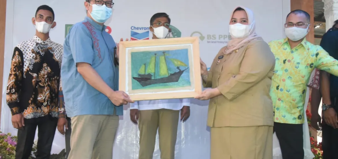 Bupati Kasmarni Launching Forum Bank Sampah Kabupaten Bengkalis