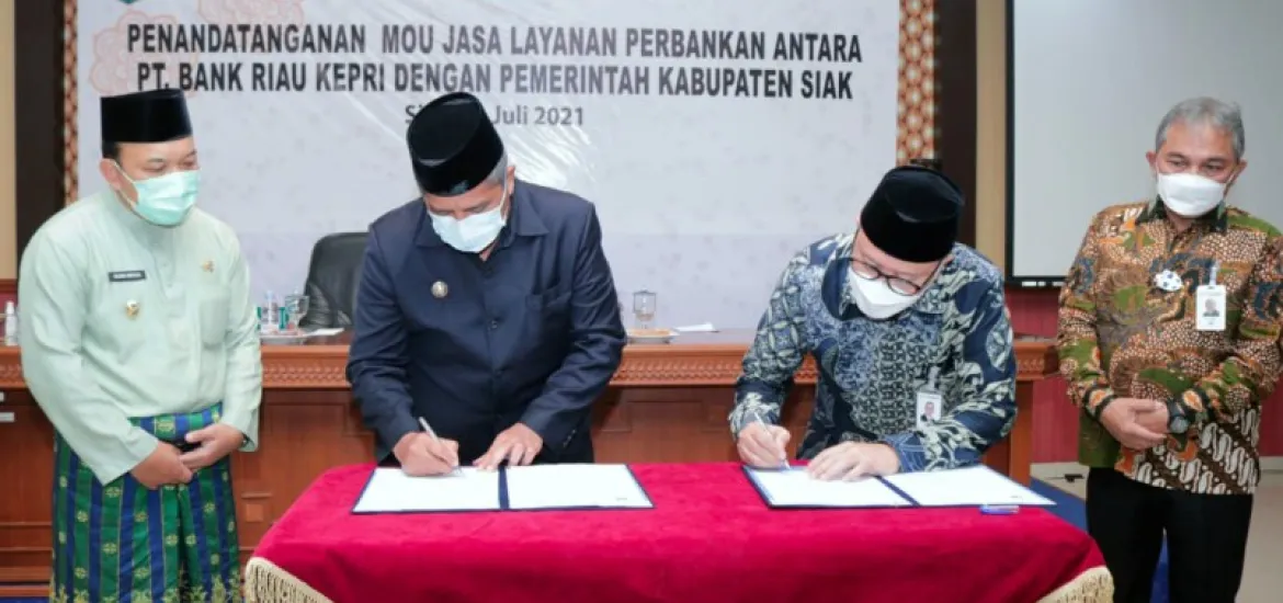 Jalin Kerjasama dengan Bank Riau Kepri, Bupati Alfedri ingin ada Kedai BRK di Kampung