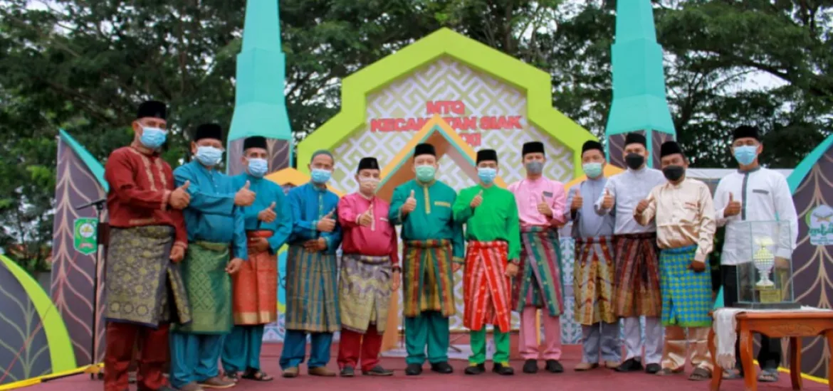 Wakil Bupati Siak Husni Merza Resmi menutup Musabaqoh Tilawatil Quran Tingkat Kecamatan Siak ke 21