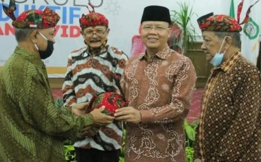 Gubernur Bengkulu Terima Penghargaan Dari Presiden Jokowi