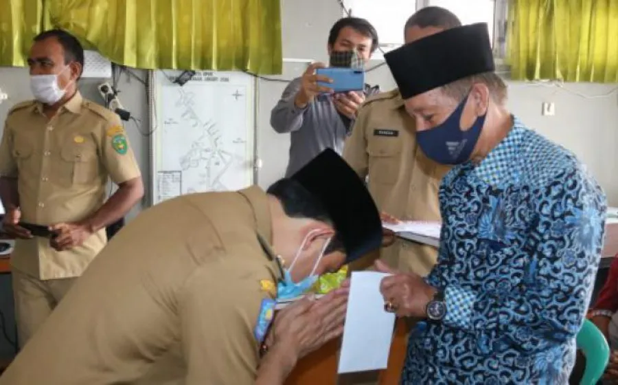 Dedy Wahyudi Minta Camat dan Lurah Perhatikan Keluhan Masyarakat