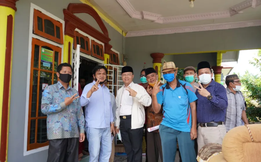 Petani Sawit Mukomuko: Lanjutkan !!Strategi Rohidin Dongkrak Harga Sawit Lebih Masuk Akal