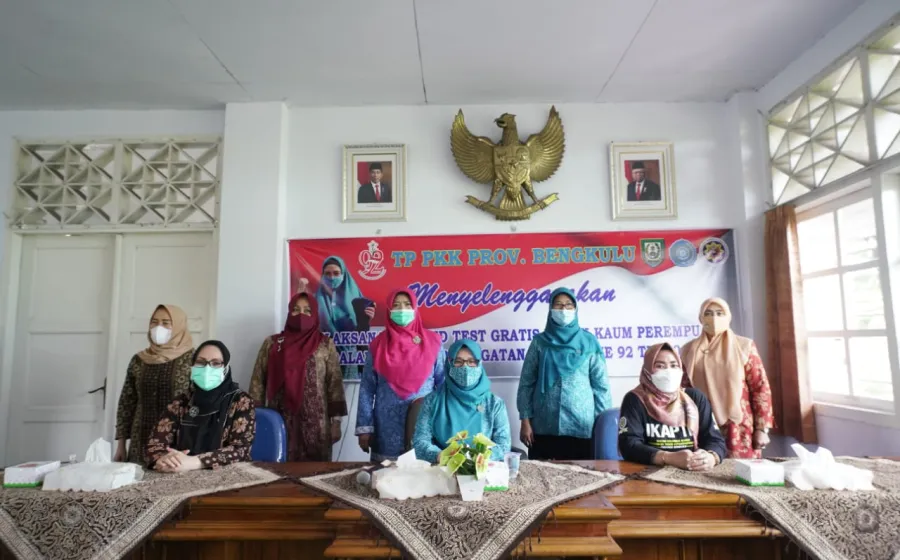 TP PKK Provinsi Bengkulu Gelar Rapid Test Gratis Bagi Perempuan untuk Sambut Hari Ibu