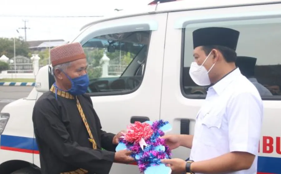 Komitmen Layani Masyarakat, Pemerintah Kota Berikan Ambulans Pinjam Pakai Untuk Paguyuban Pasundan