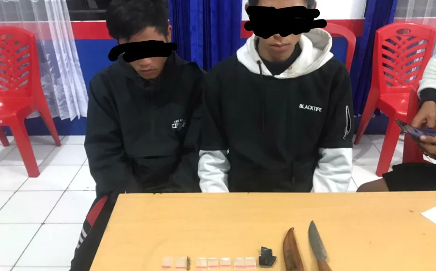 Patroli Jalur Rawan, Polres Rejang Lebong Amankan 2 Warga Bawa Narkoba dan Sajam