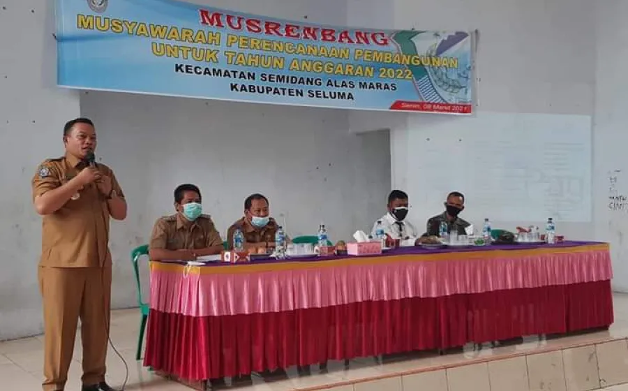 Bupati Seluma Membuka Musrenbangcam TA 2022 Kecamatan Semidang Alas Maras