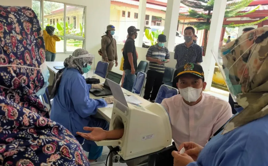 Jalani Vaksinasi Ketua DPRD Imbau Tetap Taati Prokes