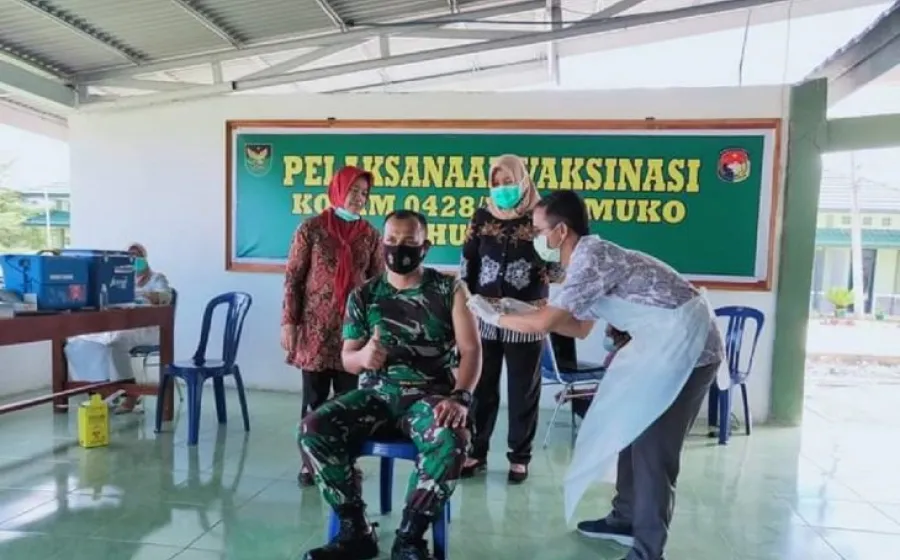 Vaksinasi nakes di Mukomuko capai 793 orang