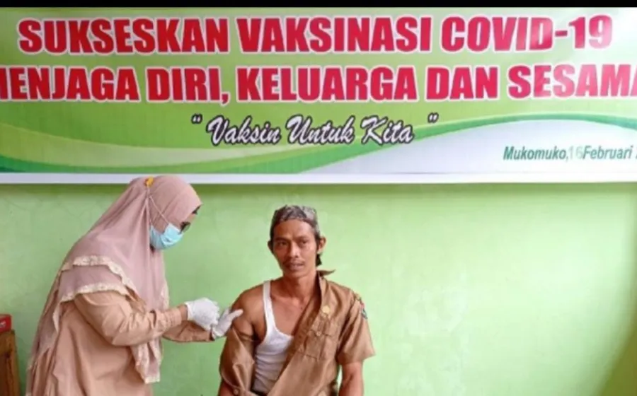 Suntik Vaksin Perdana Tanpa Bupati Mukomuko