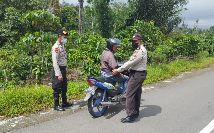 Cegah Kejahatan 3C, Polsek Bengko Rutin Gelar Razia Sajam dan Senpi