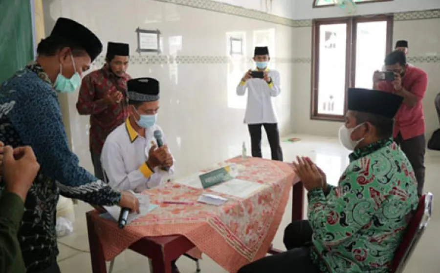 Bupati Siak Serahkan Zakat Maal di UPZ Dayun