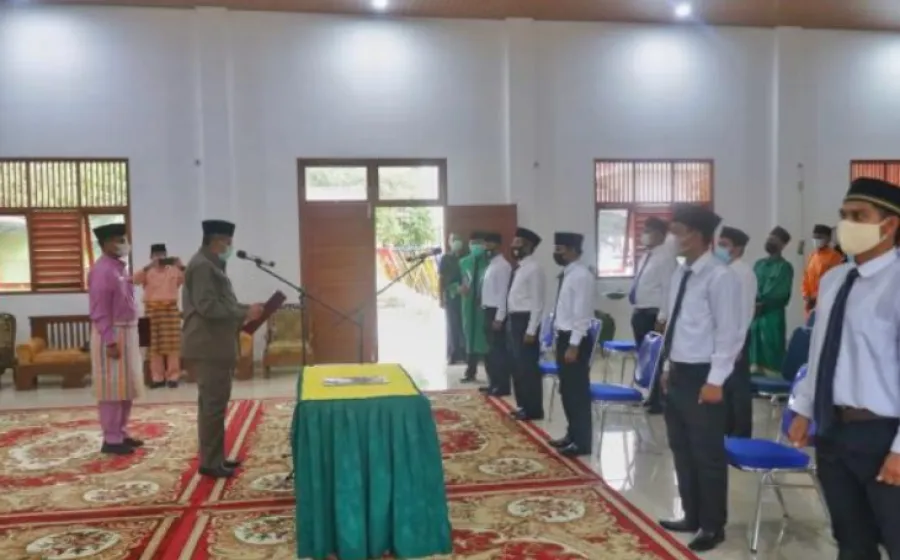 Lantik Anggota Bapekam, Bupati Alfedri berharap bisa bersinergi dengan Pemerintah Kampung