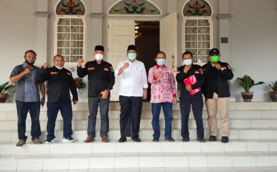 LMPP Marcab Siak Sampaikan Salam Hangat RI 2 Untuk Bupati Alfedri