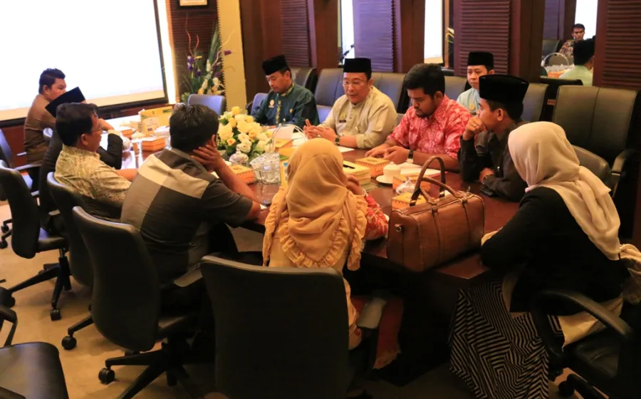 DPRD Provinsi Riau Menerima Kunjungan Kerja Komisi III DPRD Kabupaten Kampar