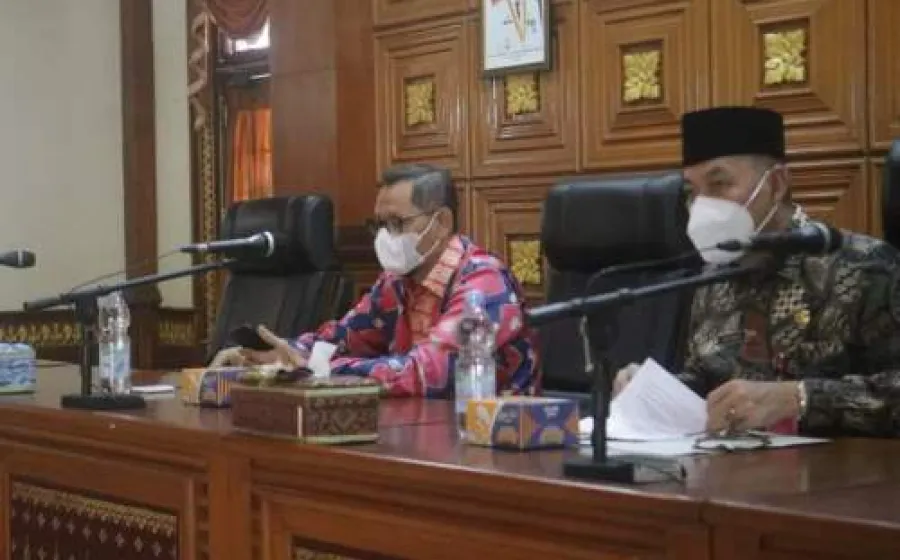 Pemerintah Kabupaten Siak bersama Pemprov Riau Laksanakan sosialisasi Pergub Nomot 77