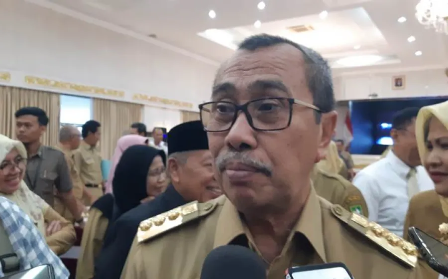 Gubernur Riau Lantik Kepala Dinas Perhubungan dan Kepala BPBD 