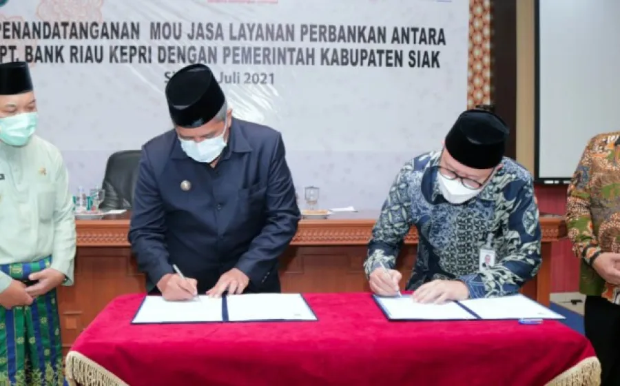 Jalin Kerjasama dengan Bank Riau Kepri, Bupati Alfedri ingin ada Kedai BRK di Kampung
