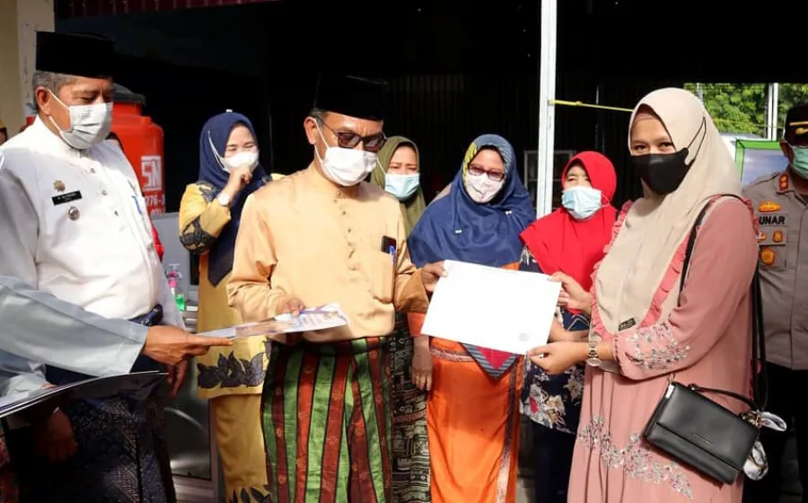 Warga Kecamatan Tualang tidak perlu lagi datang ke kantor Disdukcapil untuk merekam dan mencetak e-KTP
