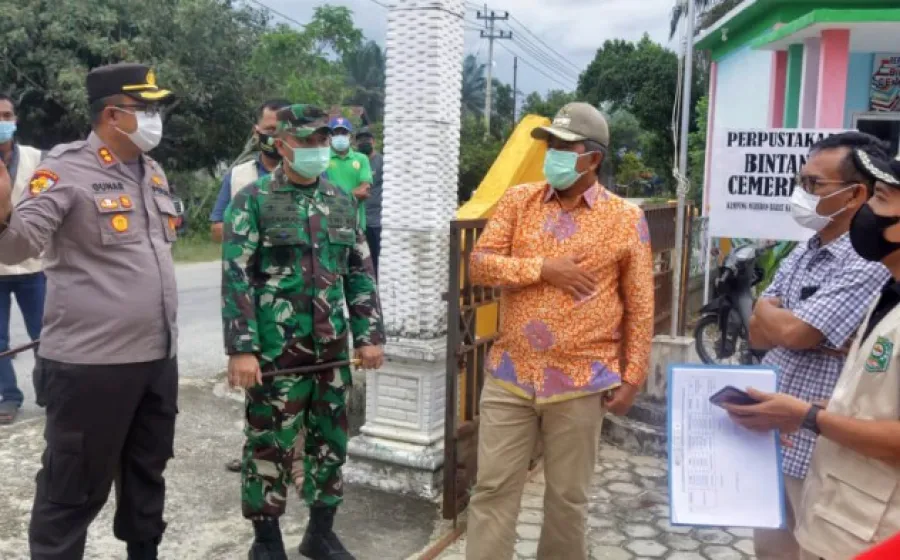 Bupati bersama kapolres siak dan Dandim 0303 Bengkalis ke Kampung meredan barat dan pinangsebatang barat kecamatan tualang