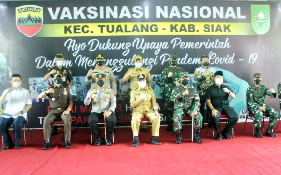 Pangdam I/BB Apresiasi Pemkab Siak Yang Telah Melaksanakan Serbuan Vaksinasi Massal