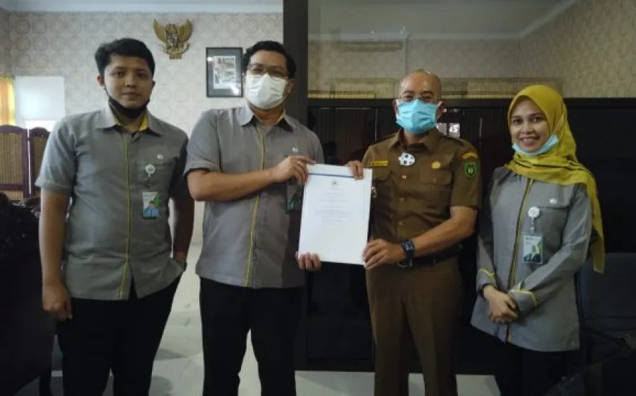 Bupati Gusnan Wacanakan Fasilitas BPJS Ketenagakerjaan Bagi Pekerja Honorer