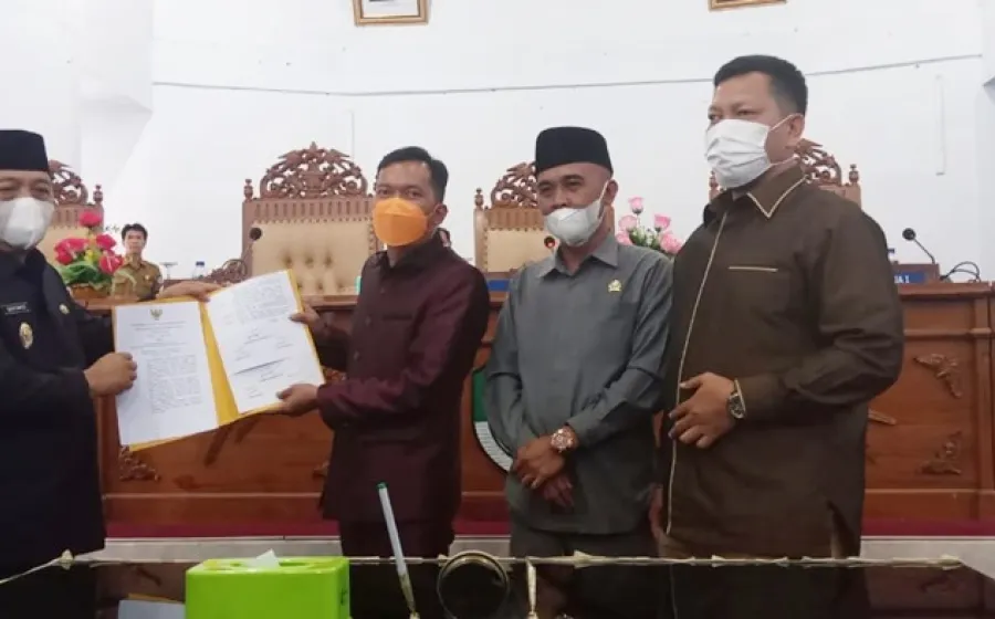 DPRD Seluma Sahkan Perda Pembentukan dan Susunan Perangkat Daerah